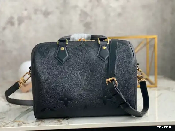 25 VUITTON LOUIS SPEEDY BANDOULIÈRE 0626